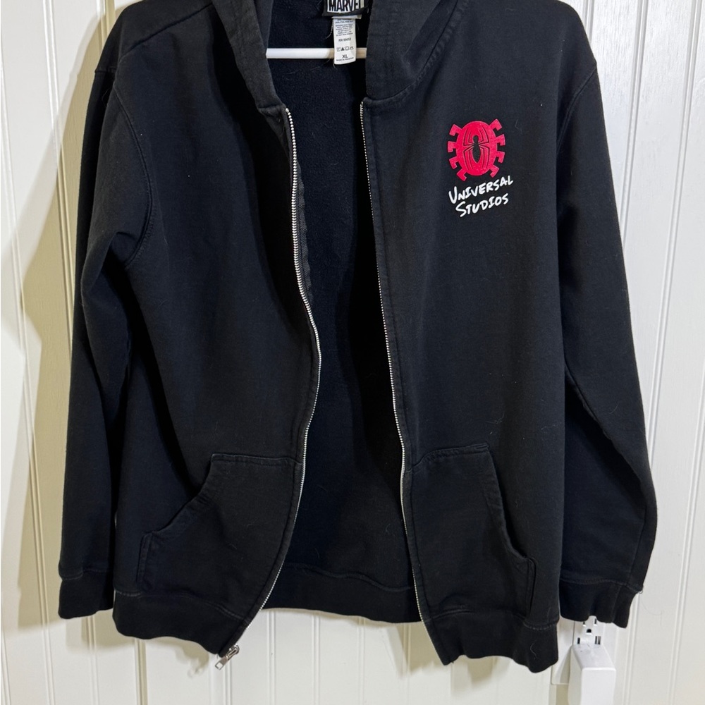 Universal Youth XL Spider-Man Black Hoodie Jacket - fits like an adult small